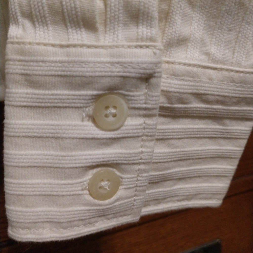 Blouse - Picture 2 of 4